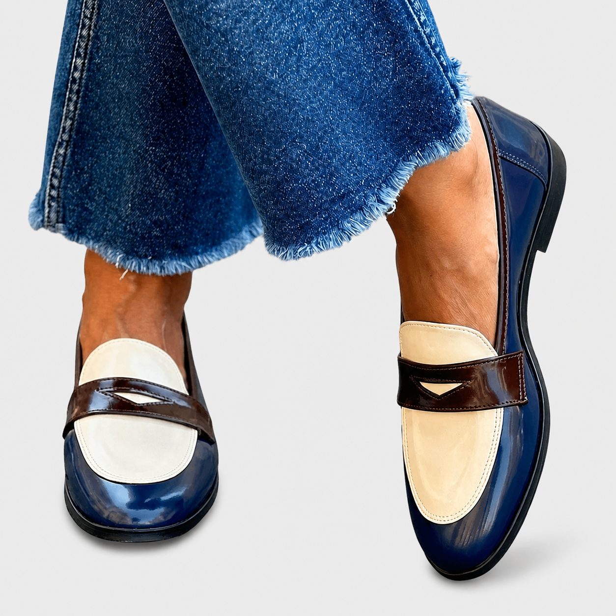Claudia™ | Mocasines en Contraste