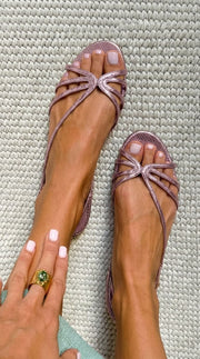 Domitiliana | Sandalias Doradas Elegancia de Verano