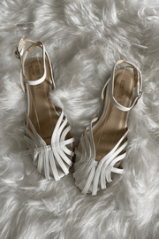 Nieves | Sandalias Doradas con Joyería