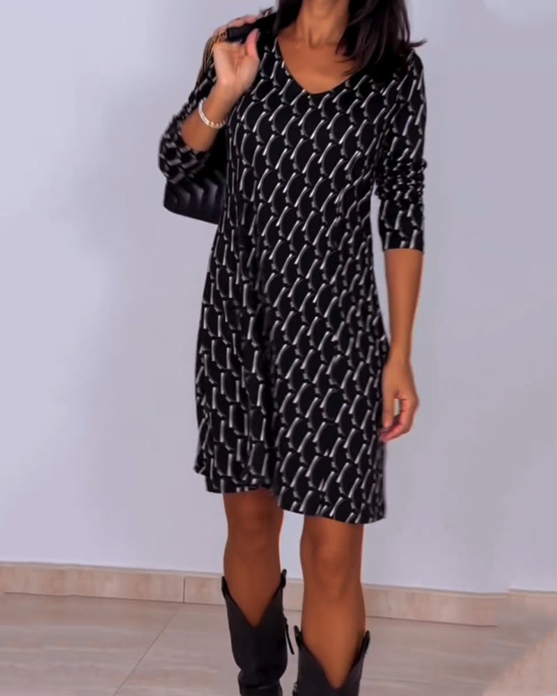Liliana™ Vestido a Cuadros con Cuello en V y Manga Larga