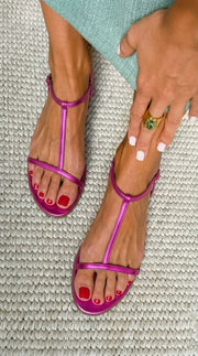 Fernanda Isabel | Sandalias Doradas de Primavera