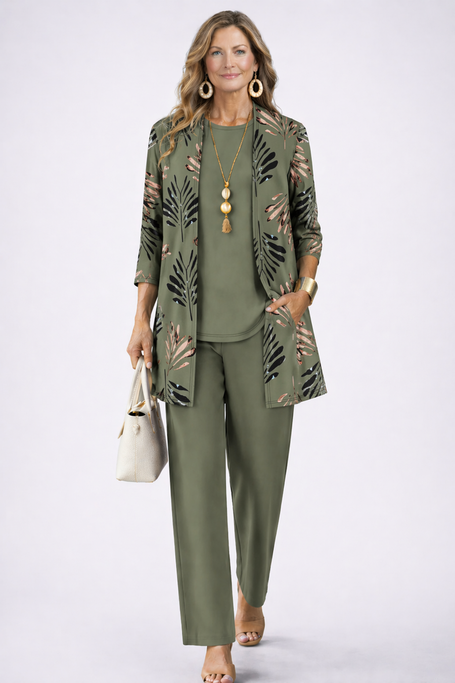 Conjunto de Tres Piezas · Surtido