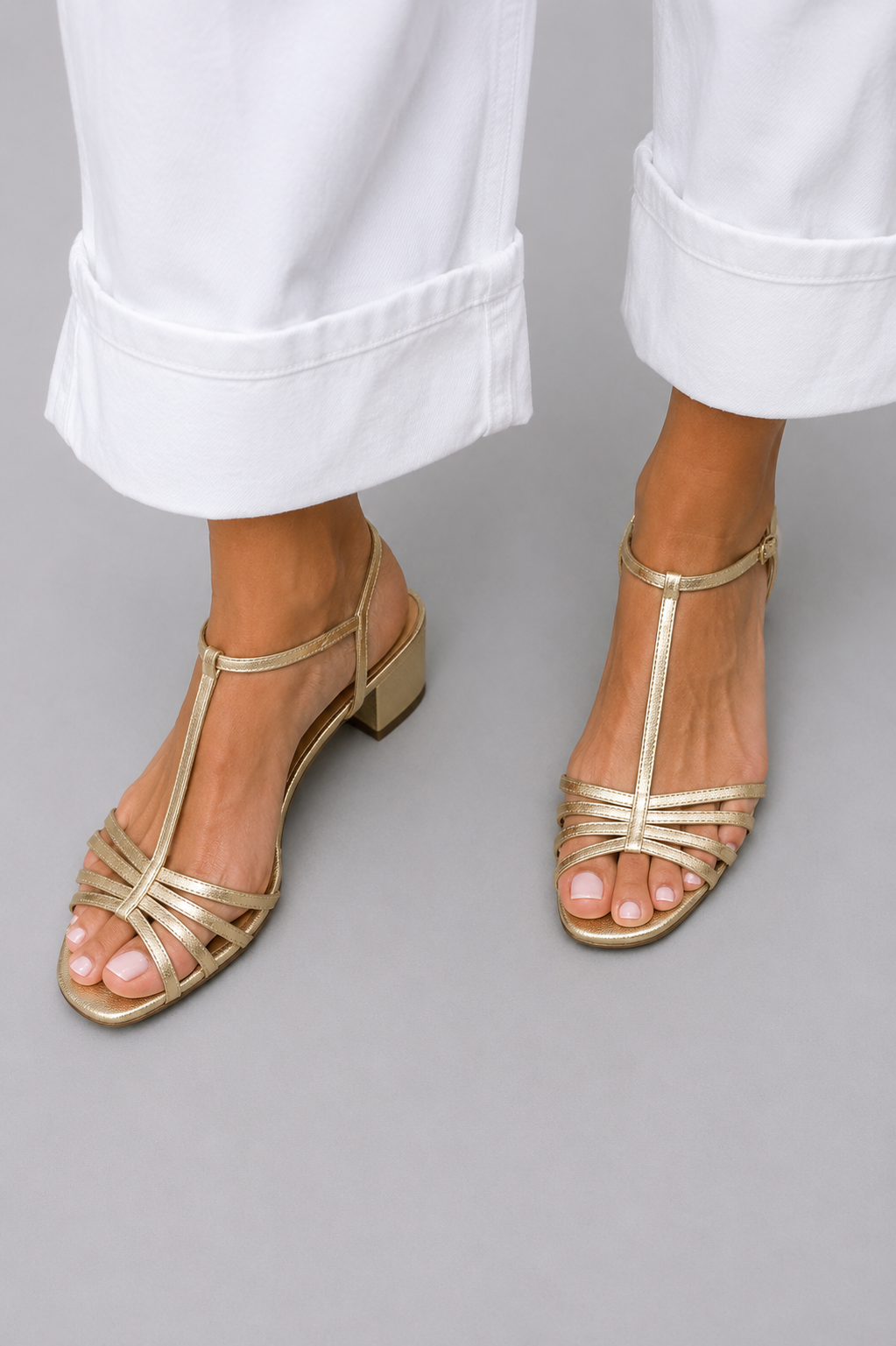 Genara | Sandalias Doradas Elegancia Diaria