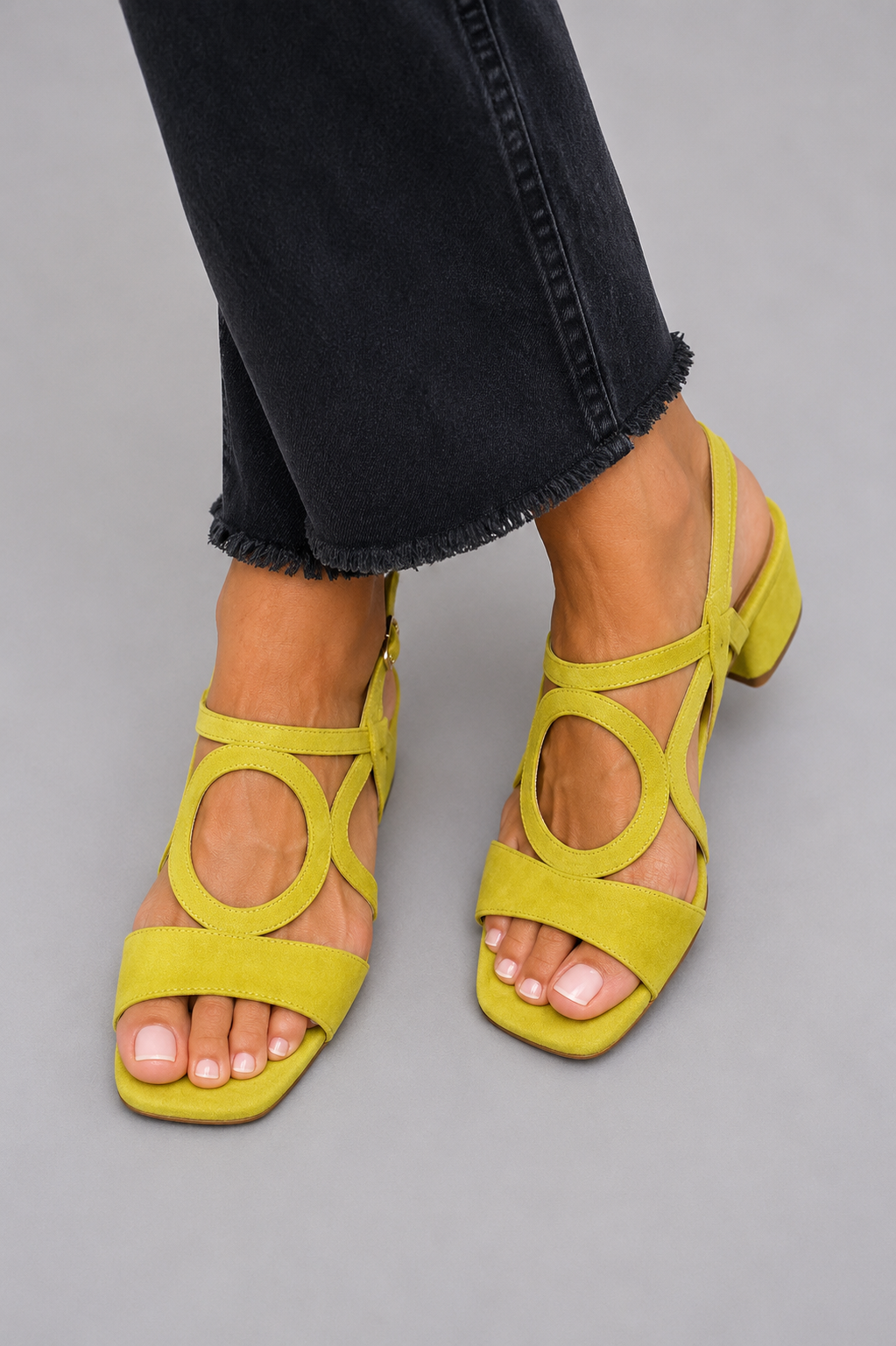 Ermelinda | Sandalias Vibrantes de Verano