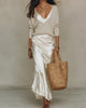 Marlene™ Conjunto Midi de Satín con Suéter de Punto Elegante