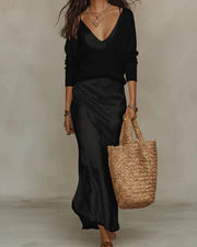 Belinda™ Conjunto Midi de Satín con Suéter de Punto Elegante