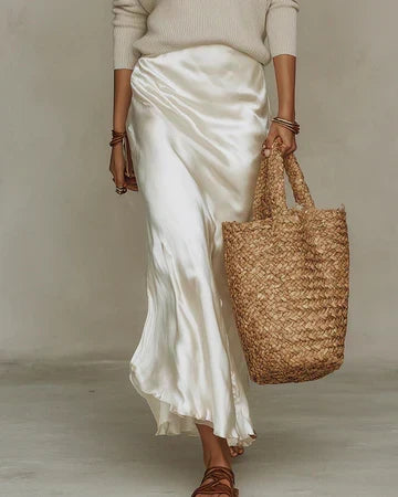 Marlene™ Conjunto Midi de Satín con Suéter de Punto Elegante