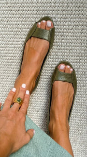 Crescencia | Sandalias Doradas Chic y Cómodas