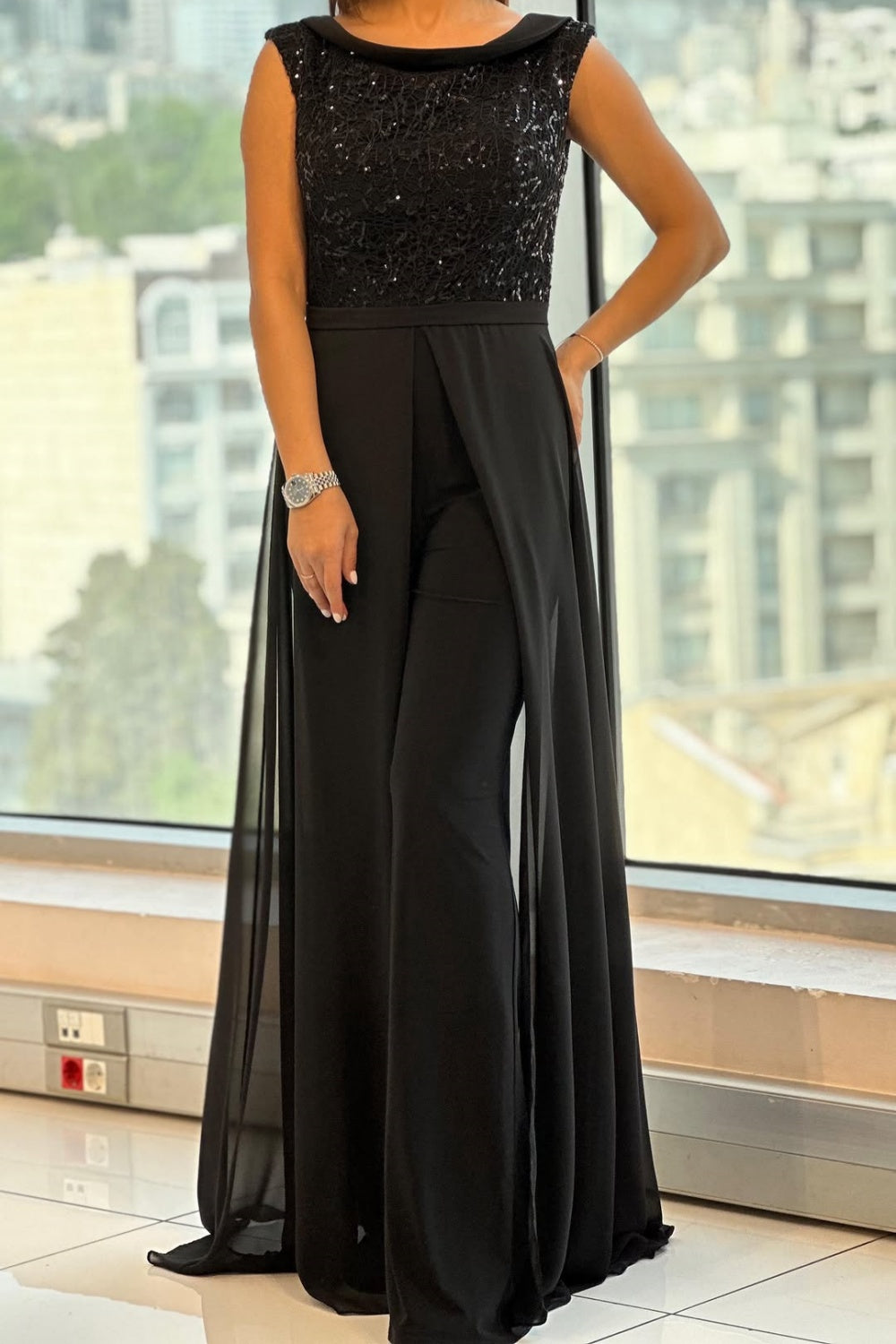 Georgina™ Jumpsuit de Gala Negro con Falda de Chifón Superpuesta