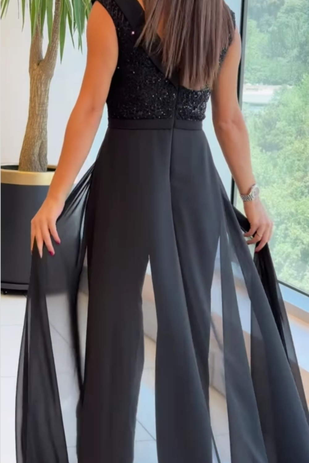 Georgina™ Jumpsuit de Gala Negro con Falda de Chifón Superpuesta