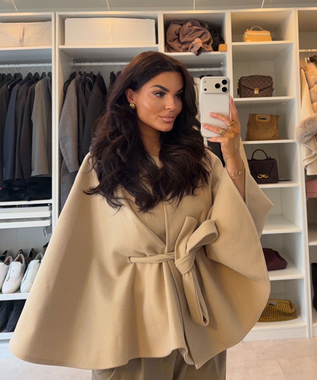 Zumpango™ Poncho Estilo Capa Beige Ligero para Primavera