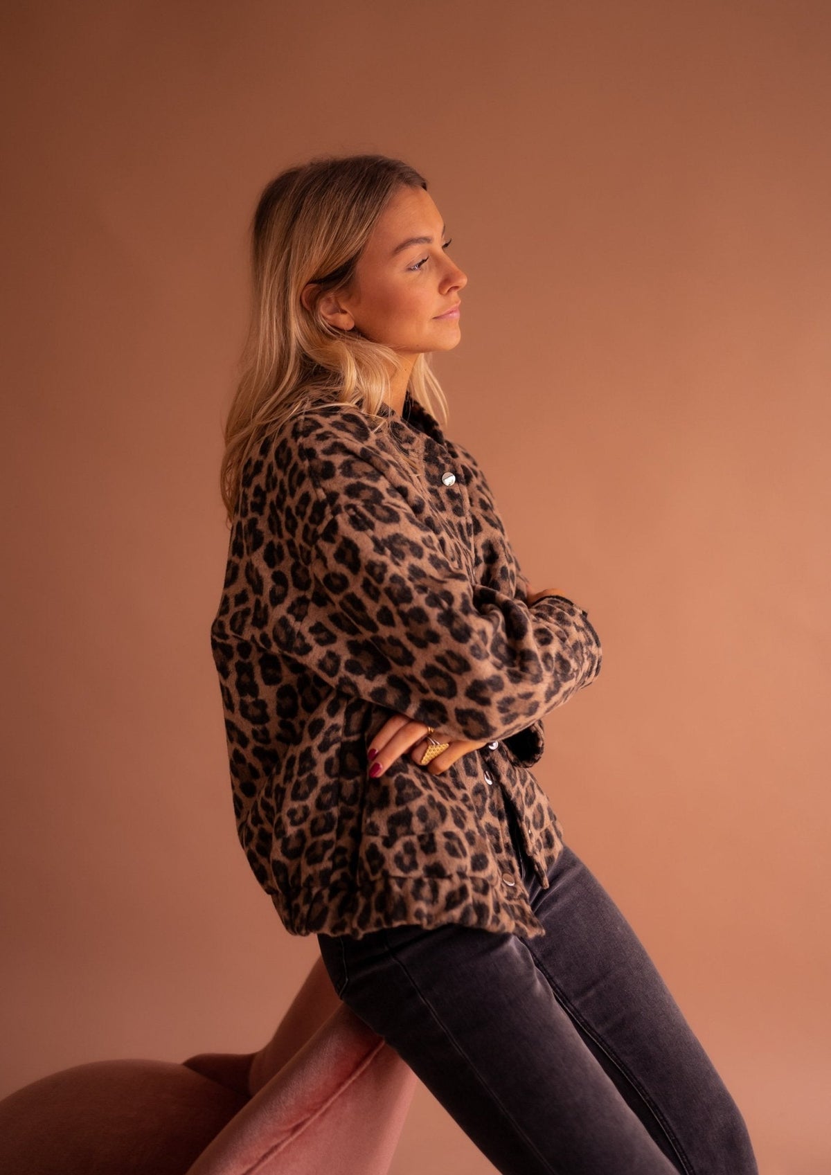 Campeche™ Chamarra Corta para Mujer con Estampado de Leopardo