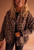 Campeche™ Chamarra Corta para Mujer con Estampado de Leopardo